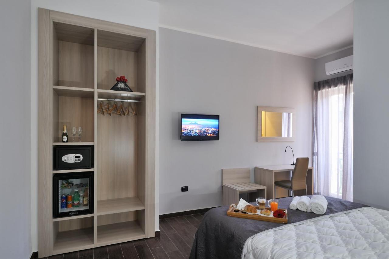 B&B Il Bacio Di Napoli Екстериор снимка